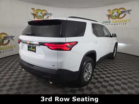 Used 2022 Chevrolet Traverse LT FWD image 8