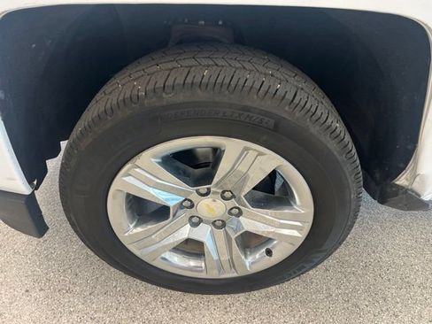 Certified 2016 Chevrolet Silverado 1500 Custom w/ Custom Convenience Package AWD/4WD image 10
