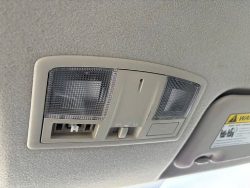 Used 2011 MAZDA MAZDA3 i Touring image 16