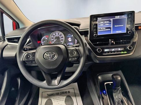 Used 2020 Toyota Corolla LE image 17