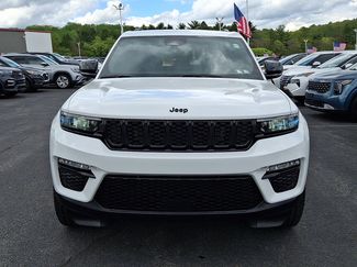 Certified 2024 Jeep Grand Cherokee Limited w/ Black Appearance Package AWD/4WD video 2