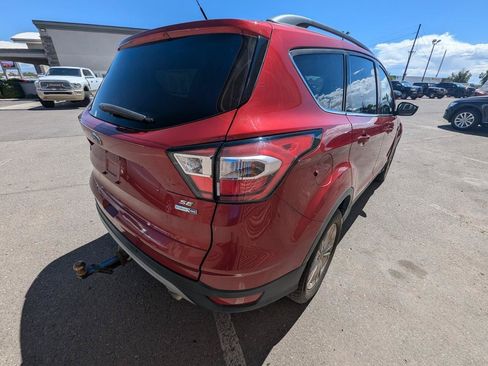 Used 2017 Ford Escape SE w/ SE Leather Comfort Package AWD/4WD image 6