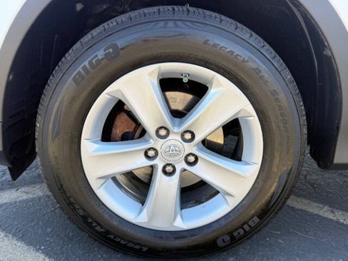 Used 2013 Toyota RAV4 XLE FWD image 19