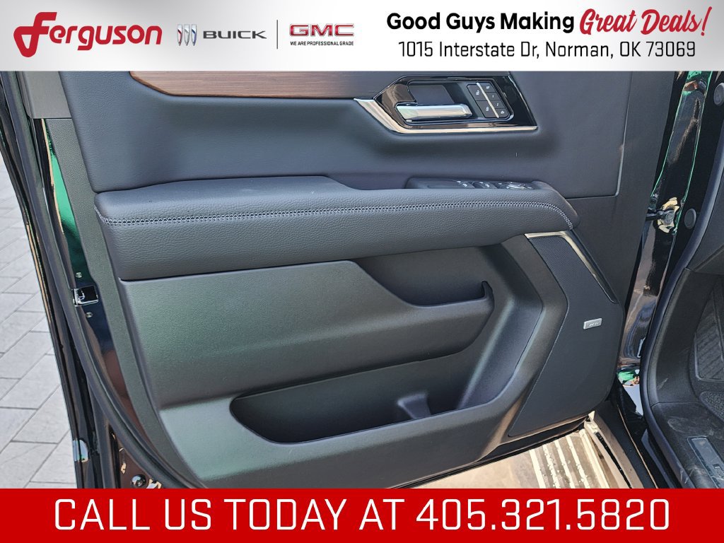 New 2027 GMC Yukon Denali w/ Denali Reserve Package AWD/4WD image 12