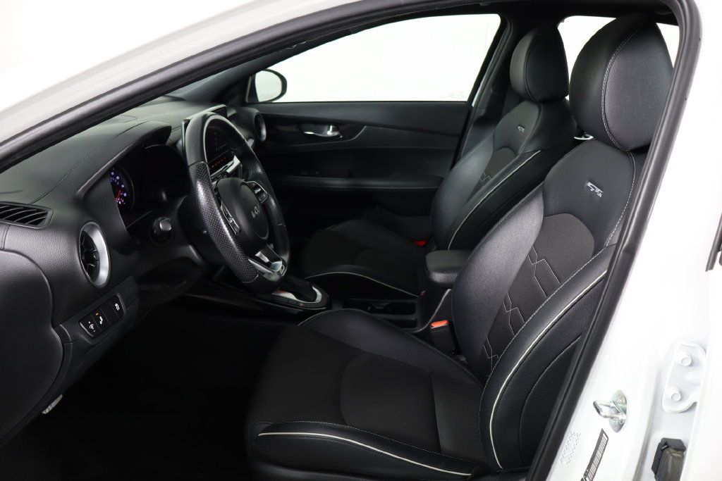 Used 2024 Kia Forte GT-Line w/ GT-Line Premium Package FWD image 14