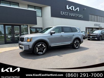 Certified 2024 Kia Telluride EX w/ EX Captain's Chair Package