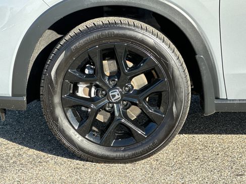 Used 2023 Honda HR-V Sport image 25