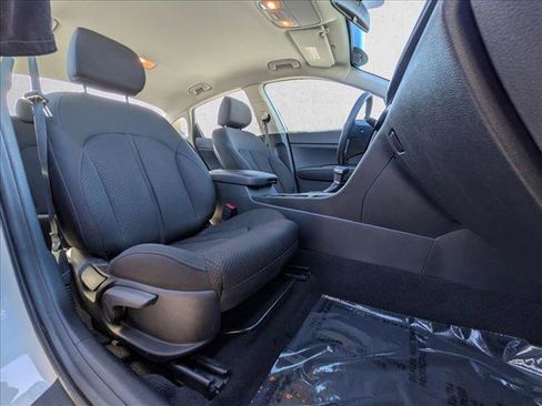 Used 2016 Kia Optima LX FWD image 18