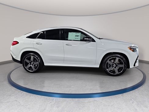 New 2026 Mercedes-Benz GLE 450 4MATIC Coupe image 4