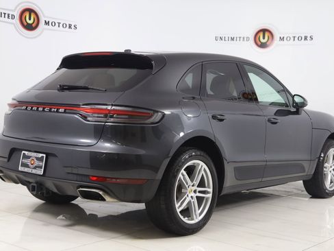 Used 2019 Porsche Macan AWD/4WD image 3