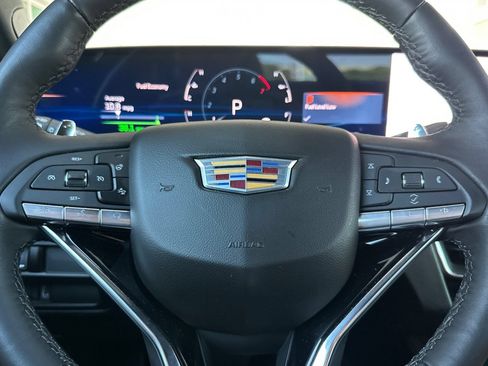 Used 2025 Cadillac CT5 Premium Luxury RWD image 34