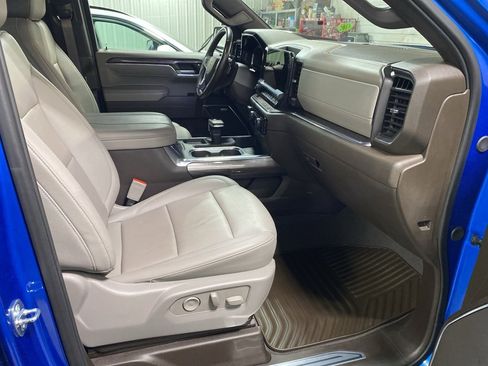 Certified 2024 Chevrolet Silverado 1500 LTZ w/ LTZ Convenience Package II image 11