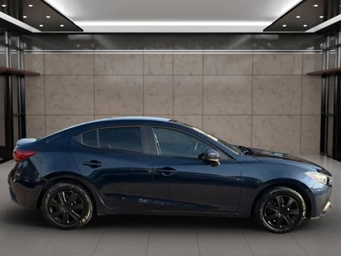 Used 2016 MAZDA MAZDA3 i Sport FWD image 14