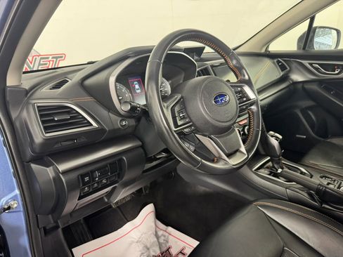 Used 2022 Subaru Crosstrek 2.5i Limited w/ Moonroof Package 2 AWD/4WD image 10