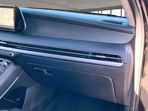 Used 2023 Hyundai Palisade Limited w/ Cargo Package image 27