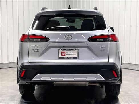 Certified 2026 Toyota Corolla Cross XLE w/ Convenience Package AWD/4WD image 4