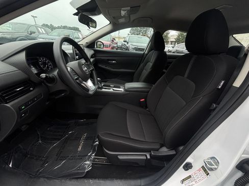 Used 2025 Nissan Sentra SV FWD image 26