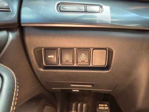 Used 2022 Nissan Maxima SR w/ Sport Mat Group FWD image 23