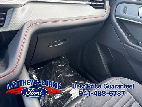 New 2026 Ford Explorer ST-Line w/ ST-Line Street Pack RWD image 25