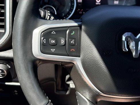 Used 2022 RAM 1500 Big Horn AWD/4WD image 14