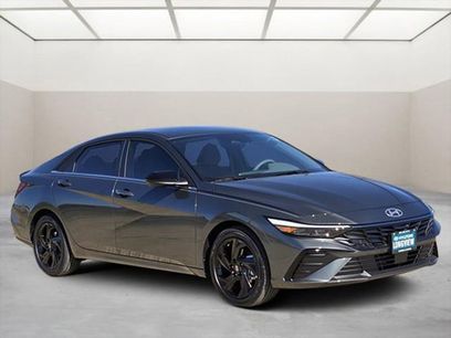 New 2026 Hyundai Elantra SEL Sport Premium