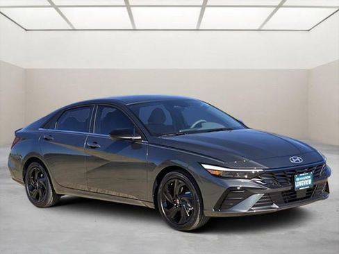 New 2026 Hyundai Elantra SEL Sport Premium FWD image 1