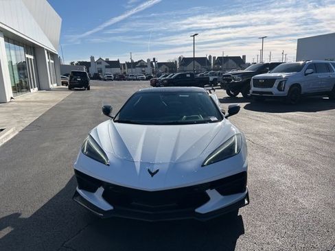 Used 2023 Chevrolet Corvette Stingray Premium Conv w/ Z51 Performance Package image 3