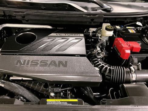 Used 2024 Nissan Rogue SV AWD/4WD image 10