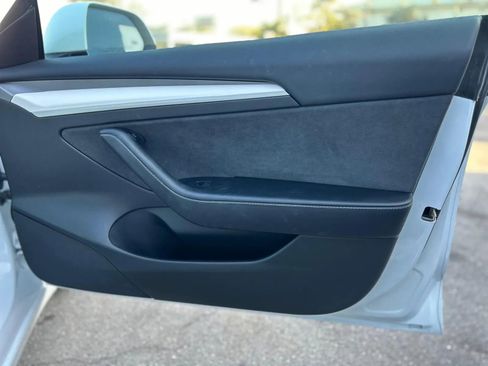 Used 2023 Tesla Model 3 Standard Range image 27