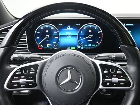 Used 2023 Mercedes-Benz Maybach GLS 600 4MATIC image 13