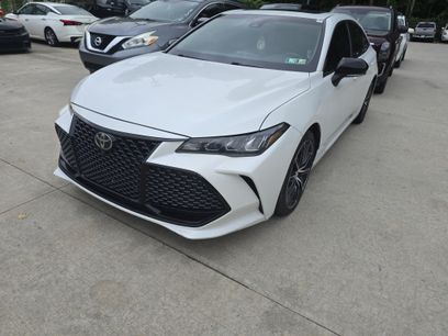 Used 2019 Toyota Avalon XSE w/ All Weather Liner Package