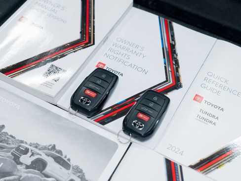 Used 2024 Toyota Tundra Limited image 75