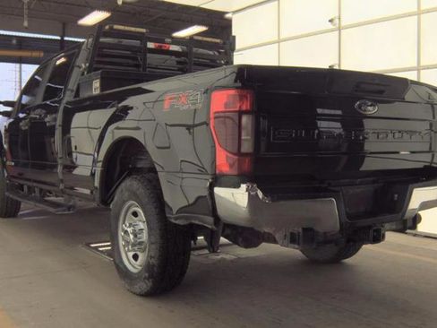 Used 2022 Ford F350 XL w/ Power Equipment Group image 4