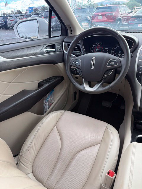 Used 2019 Lincoln MKC Reserve AWD/4WD image 12
