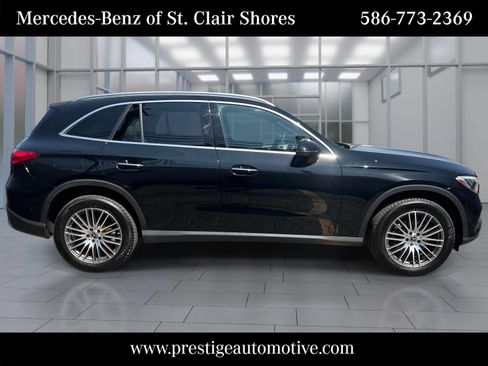 Used 2024 Mercedes-Benz GLC 300 4MATIC image 7