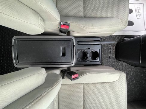 Used 2010 Honda Element EX image 16