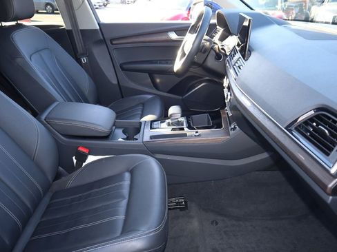 Used 2024 Audi Q5 2.0T Premium image 24