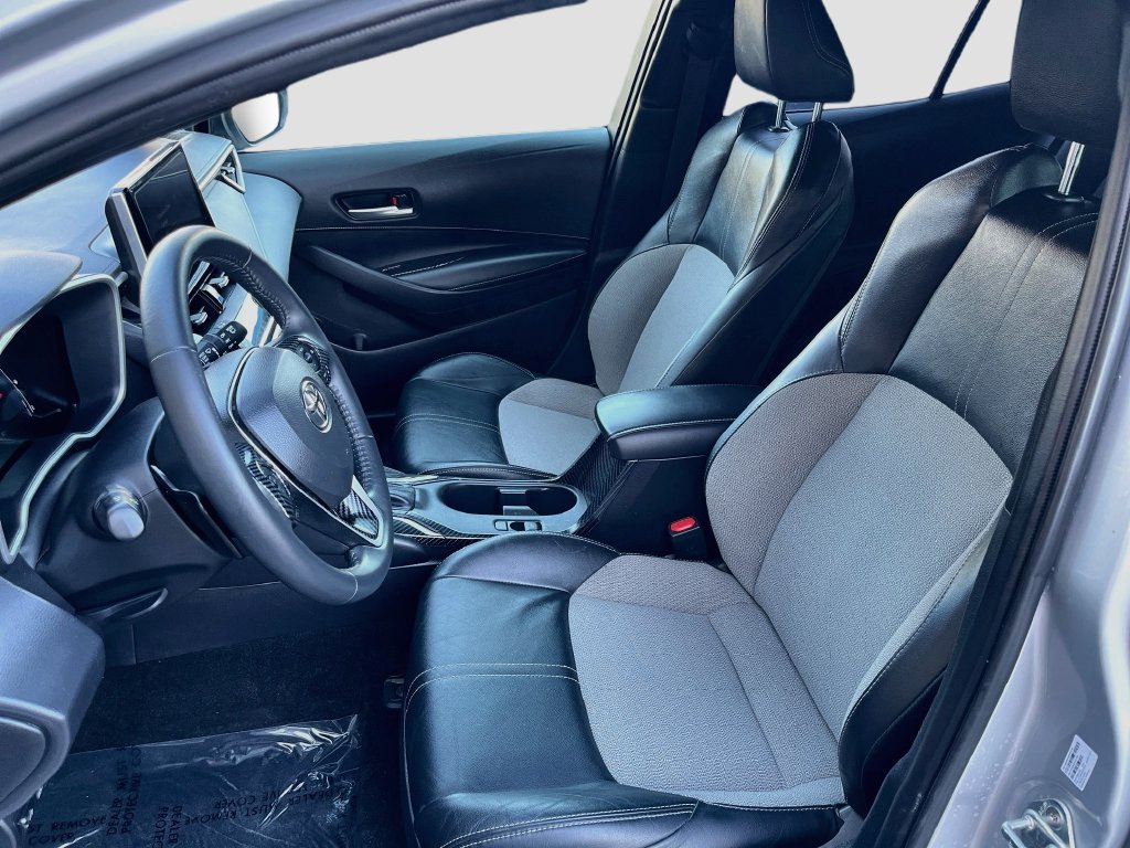 Used 2025 Toyota Corolla XSE FWD image 20