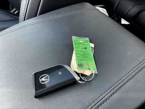 Certified 2023 Acura MDX SH-AWD image 36