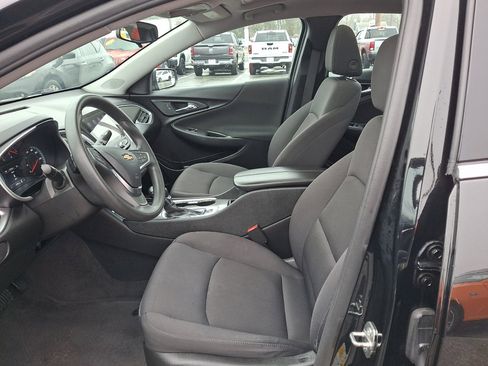 Used 2022 Chevrolet Malibu LT image 23
