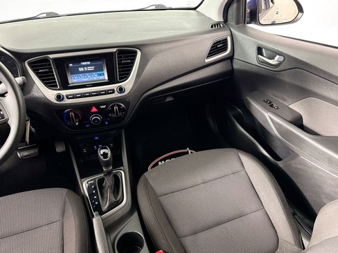Used 2019 Hyundai Accent SE image 33