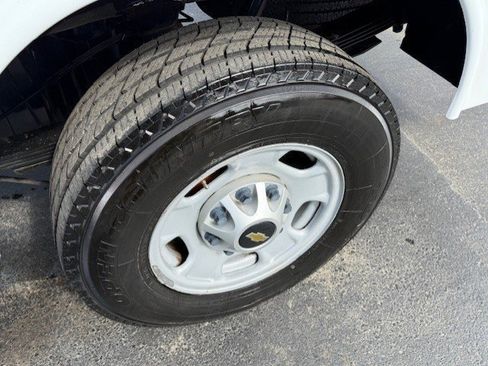 Used 2016 Chevrolet Silverado 2500 W/T w/ WT Fleet Convenience Package image 11