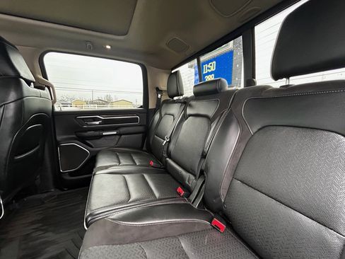 Used 2019 RAM 1500 Laramie image 15