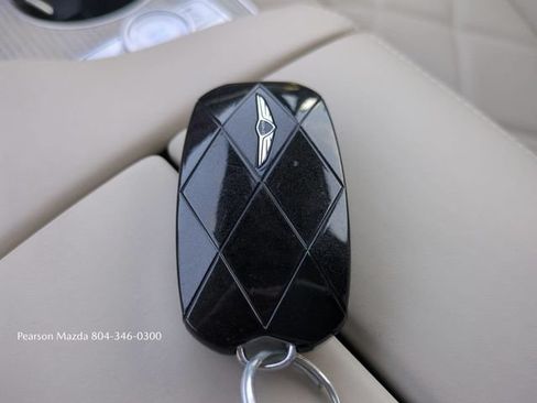 Used 2025 Genesis GV80 3.5T Prestige AWD/4WD image 32