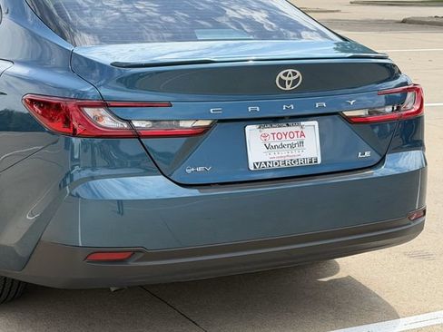 Used 2026 Toyota Camry LE w/ Convenience Package FWD image 6