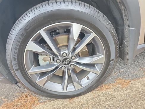 Used 2023 INFINITI QX60 Luxe w/ Cargo Package image 6