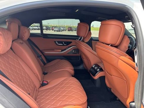 Used 2023 Mercedes-Benz S 580 4MATIC Sedan image 16
