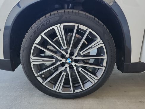New 2026 BMW X1 xDrive28i w/ Technology Package AWD/4WD image 7