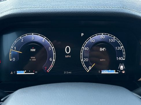 New 2025 Jeep Grand Cherokee L Limited w/ Luxury Tech Group II image 27