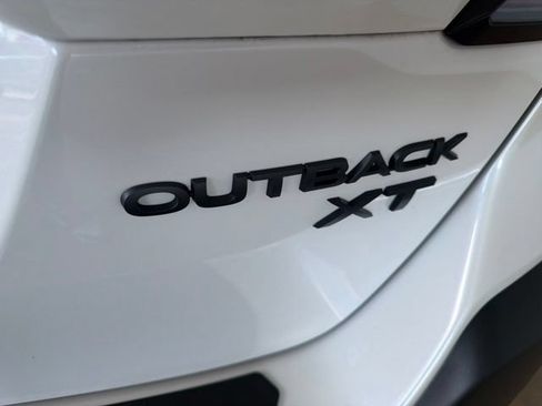 Used 2025 Subaru Outback Onyx Edition XT AWD/4WD image 6